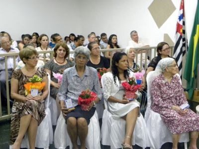 Câmara de Registro comemora Dia Internacional da Mulher com homenagens