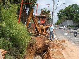 Diabinho busca sanar problema de canalização nas proximidades da Praça Nakatsugawa