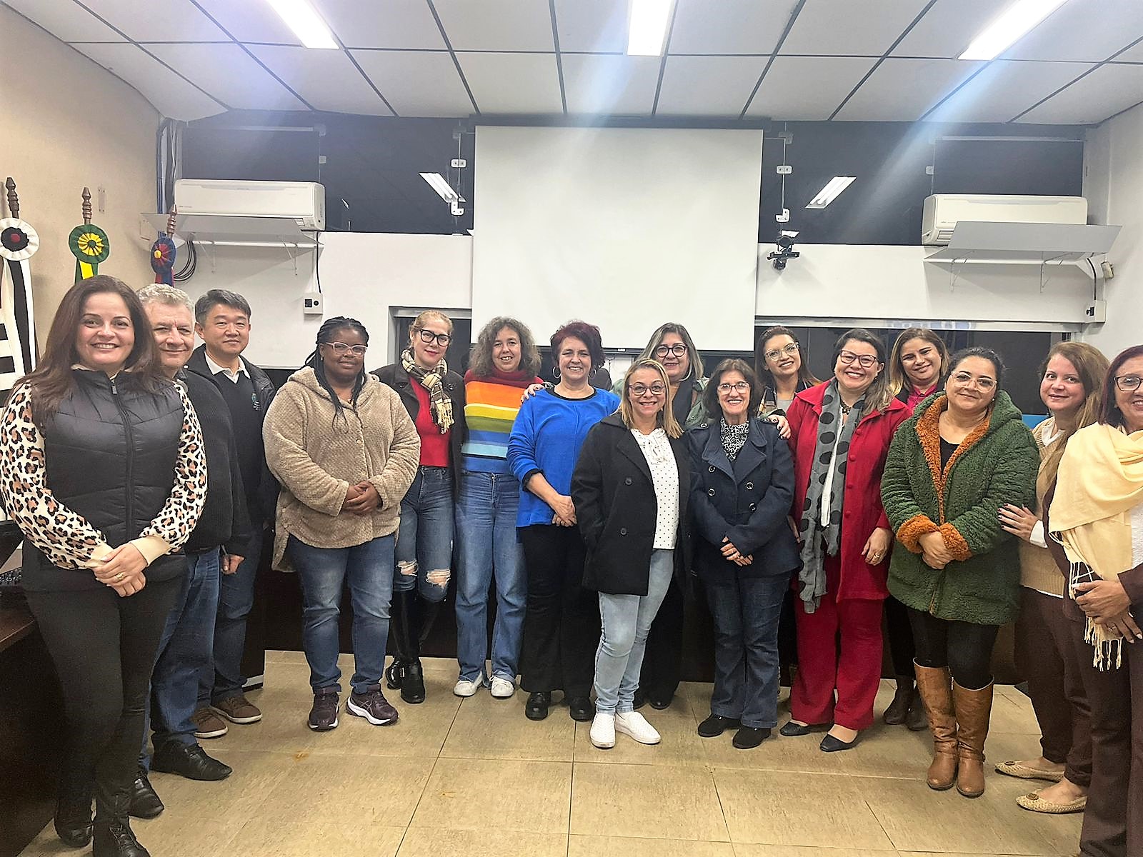 Procuradoria Especial da Mulher da Câmara Municipal de Registro debate a criação do Observatório sobre Violência contra a Mulher